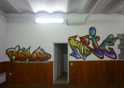 Graffiti Street art Animation et décoration pour la MJC Picaud avec les jeunes du quartier de Cannes (06) en 2013