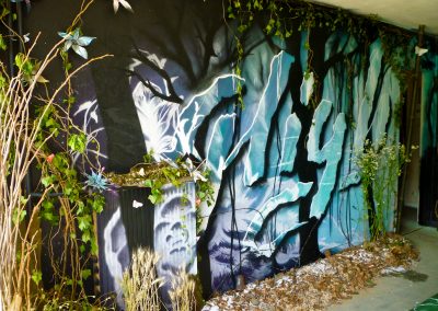 Graffiti Street art Exposition Décoration murale de High à la bombe aérosol dans l'appartement du 11 ème étage de la tour Misaine
