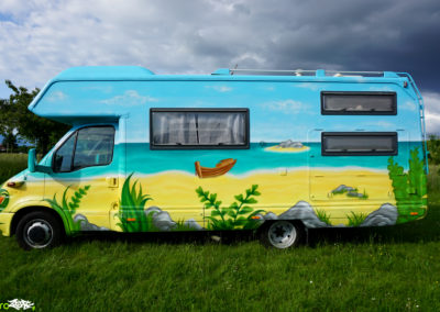 Décoration sur camping car à Chignin en Haute-Savoie 2019