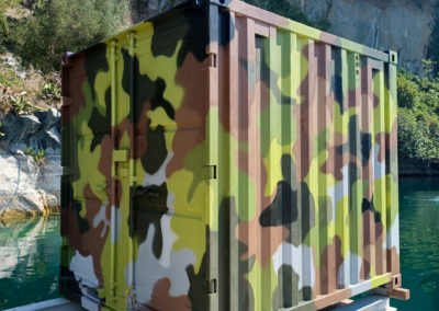 Réalisation d'un camouflage sur les containers de l'école de scaphandrier à Saint Raphael dans le Var ( 83 ) 2022 Graffiti Street art