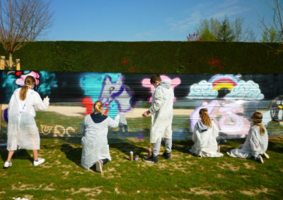 Atelier graffiti sur cellophane avec les ados du centre de jeunesse de la Roche sur Foron (74) Graffiti Street art